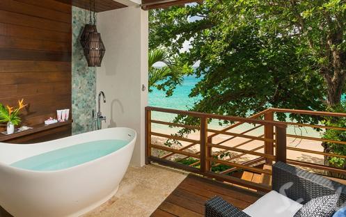 Oceanfront Two-Story One Bedroom Butler Villa Suite with Balcony Tranquility Soaking Tub - BW (4)